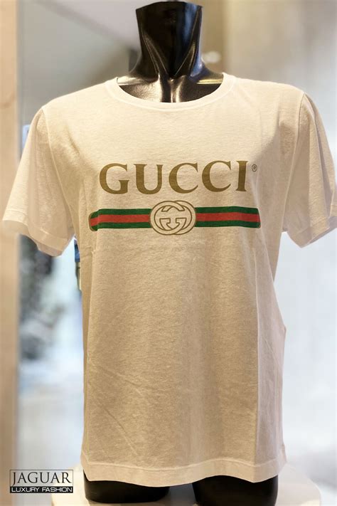 logo gucci t shirt|gucci symbol t shirt.